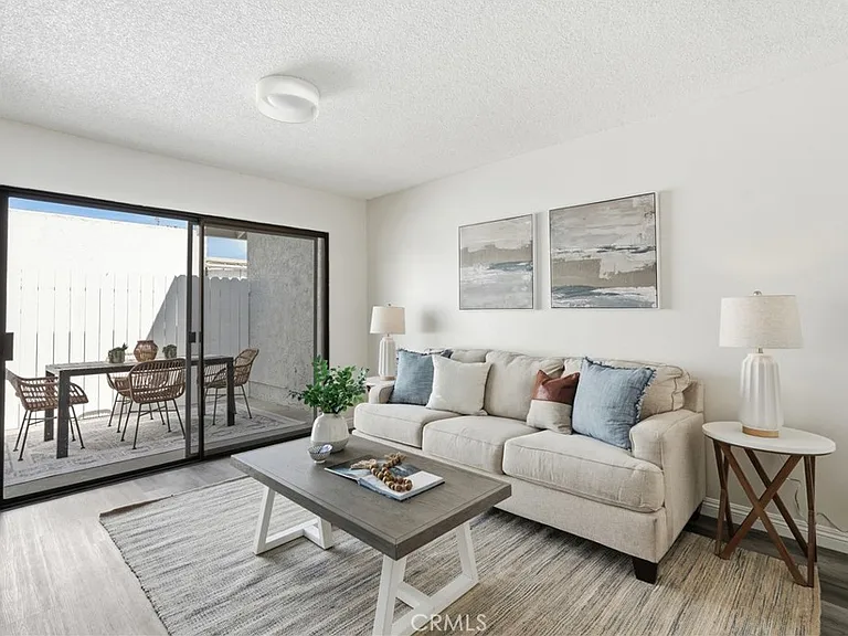 24420 Alliene Ave #3 — Photo 8