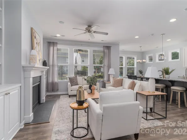108 Hillston Ln, Mooresville, NC 28115