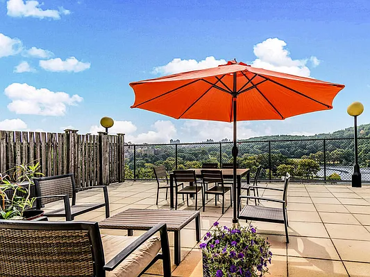 Sold by Douglas Elliman | media 17