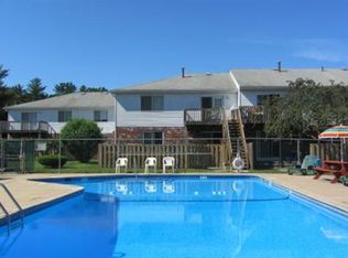 D11 Bradley Cir, Enfield, CT 06082