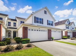 376 Risen Star Ln #376-A1, Oswego, IL