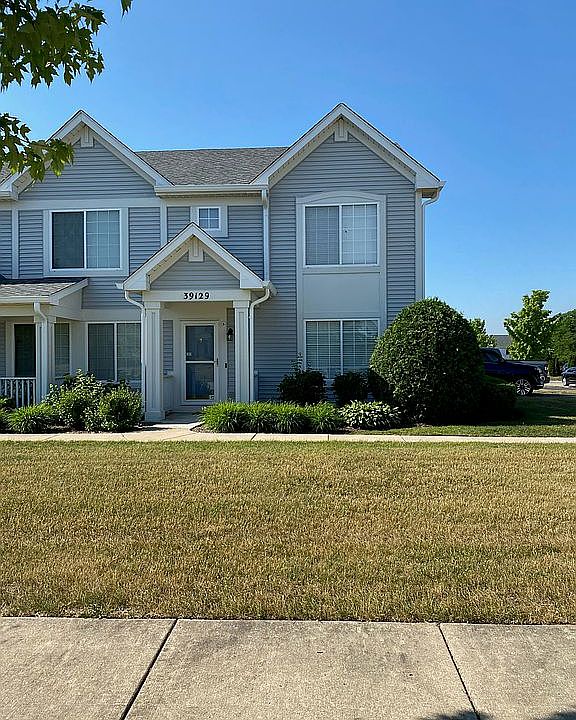 1st image of 39129 N Aberdeen Ln