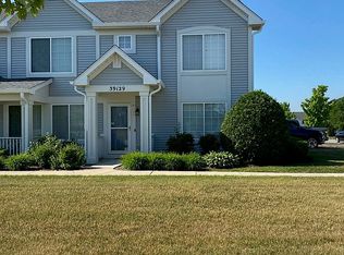 39129 N Aberdeen Ln, Beach Park, IL 60083