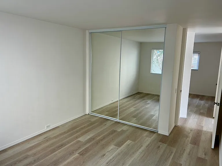4851 Del Monte Ave #3 — Photo 10