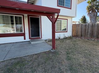 1584 Cavendish Ave, Santa Rosa, CA 95401
