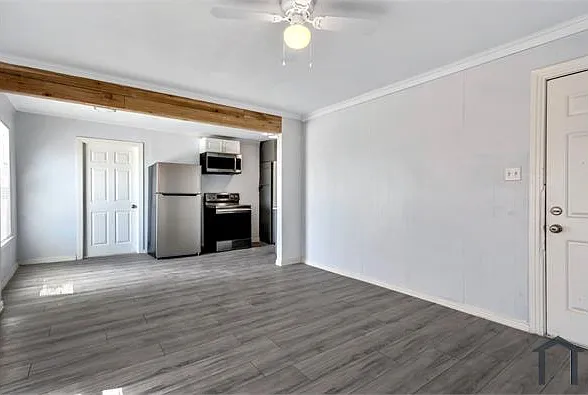 1 bed, 574 sqft, $899 — Photo 4