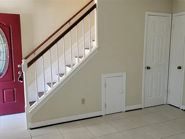 2013 Morgan St — Photo 7