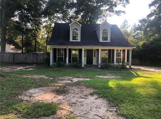 1090 Wellington Ct N, Mobile, AL 36695