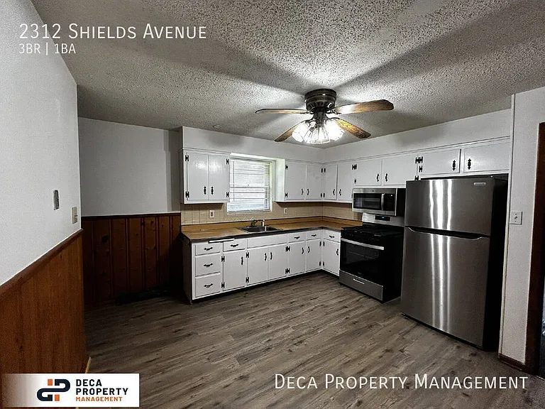2312 Shields Ave — Photo 4