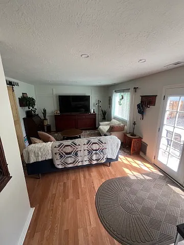 689 S Fox Run Dr — Photo 4