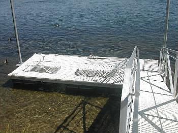 4th image of 1239 Riverfront Dr