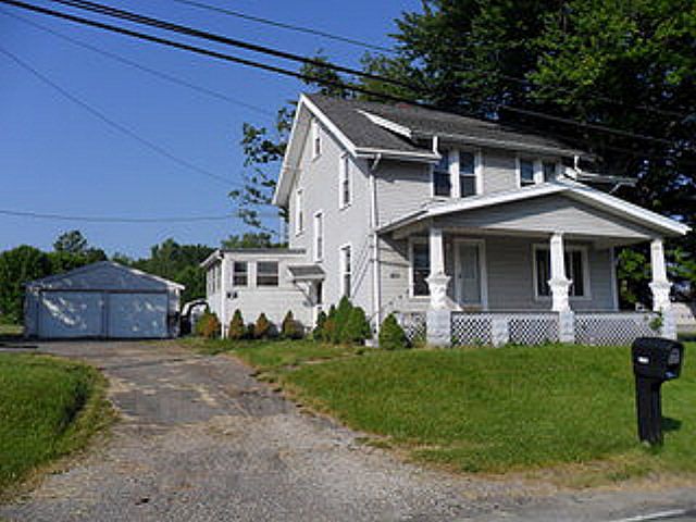 1st image of 1021 Springmill St
