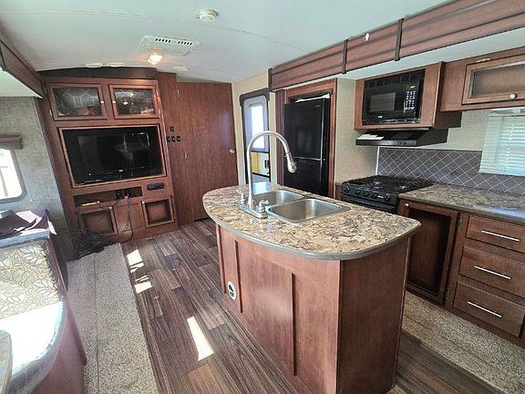 5th image of 21380 Egret Ln