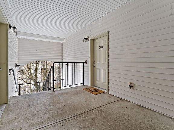 4th image of 22855 E Country Vista Dr Unit 308