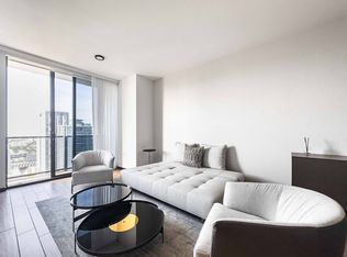 401 Biscayne Blvd #ID1232166P, Miami, FL 33132