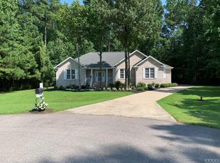 110 Bennetts Creek Dr, Hertford, NC 27944