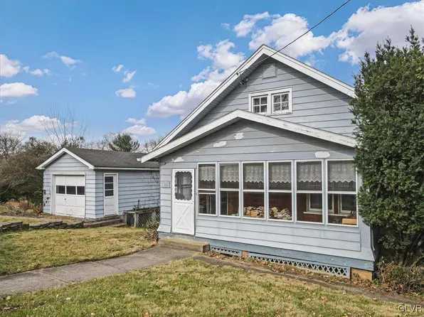 2127 Edgewood Ave, Easton, PA 18045