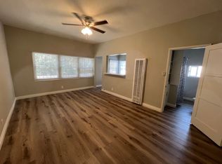 2199 W 26th Pl #8, Los Angeles, CA 90018