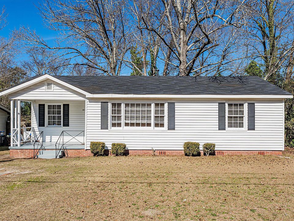 1st image of 3209 Briarcliff Drive