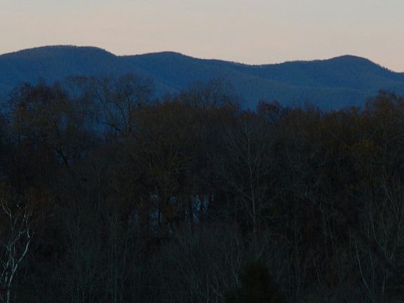 Image 3: Year round mountain top views