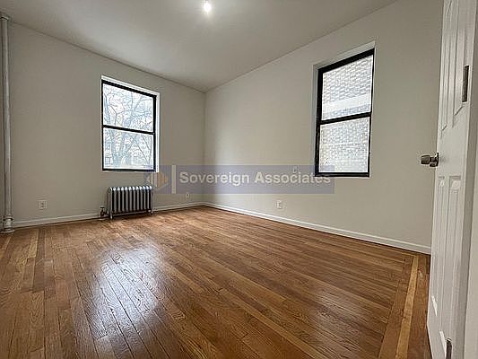 1st image of 652 W 163rd St #28