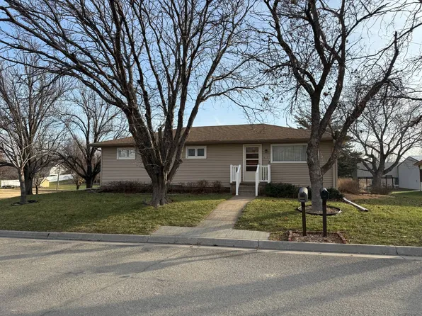 610 N Logan Ave, Beloit, KS 67420