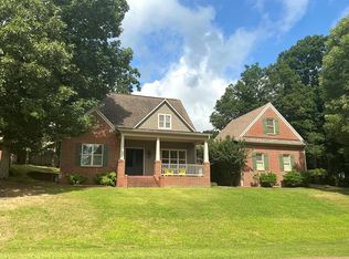 6111 Canvasback Dr, Oxford, MS 38655