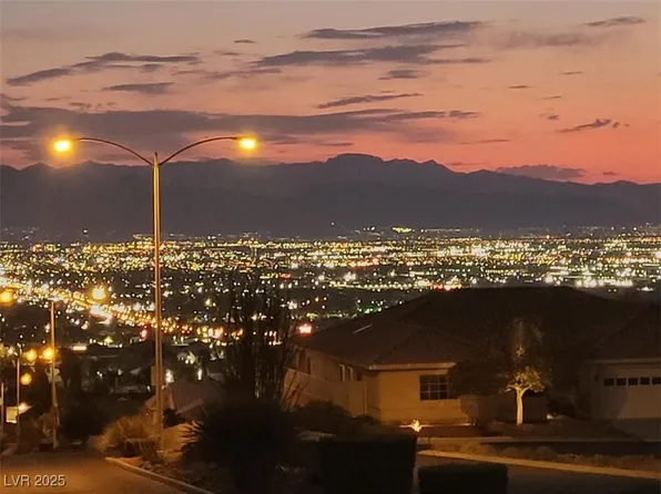 1880 Claudine Dr, Las Vegas, NV 89156
