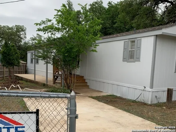 25211 Aue, San Antonio, TX 78257