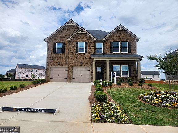 2nd image of 404 Daffodil Ln