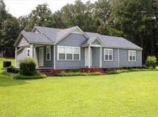 849 McGee Town Rd, Bishopville, SC 29010
