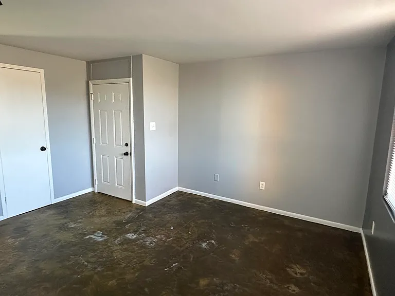 703 Wilkinson Blvd #2 — Photo 21