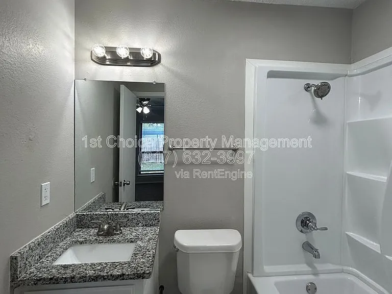 6320 Holiday Ln — Photo 13