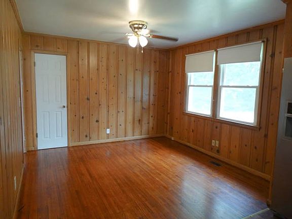 5th image of 105 Mason Dr