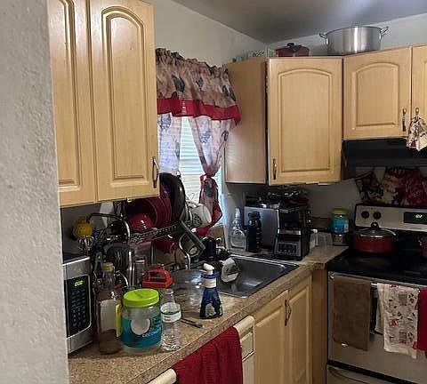 4th image of 4141 NW 26th Street #322