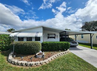 5550 Cheyenne St, Zephyrhills, FL 33542