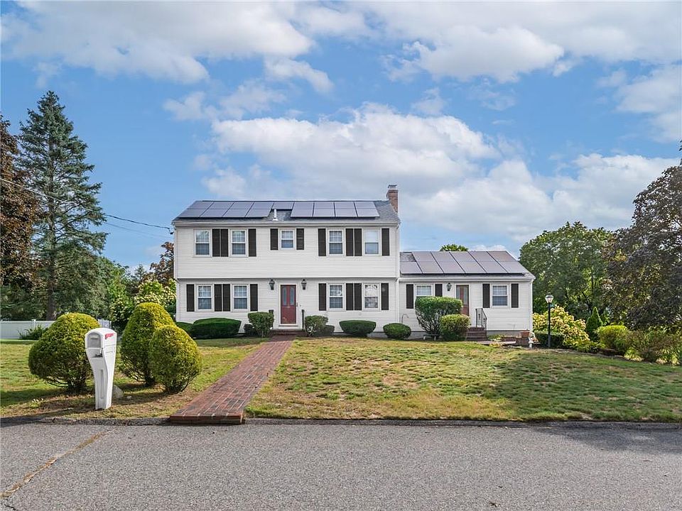 1st image of 3 Barn Dr
