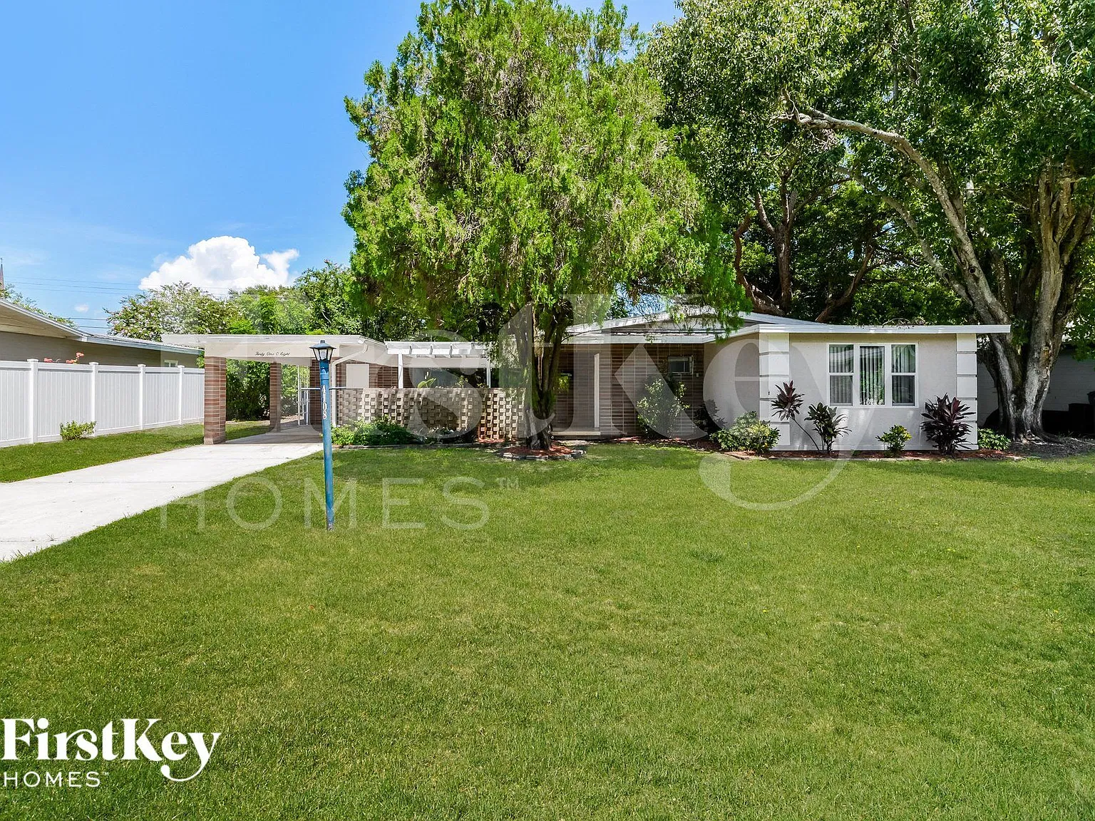 3 bed, 2.0 bath, 1531 sqft, $2,860 — Photo 1