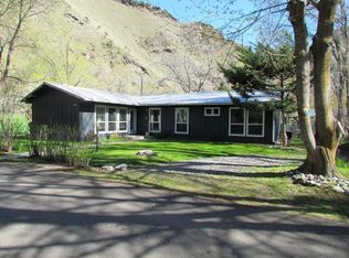 403 Orchard Ln, Riggins, ID 83549