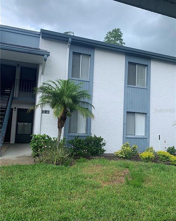 1st image of 130 Cypress Ln
