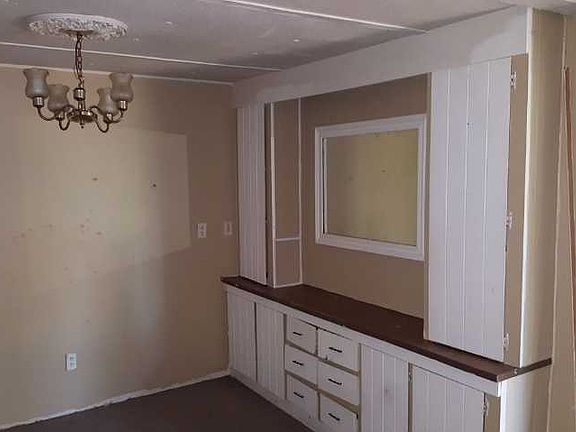 4th image of 116 Iroquois St