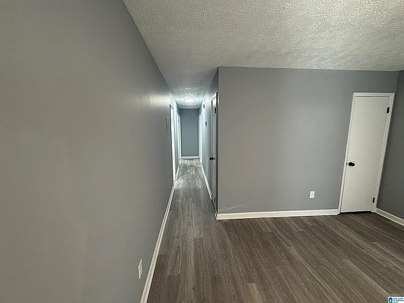 4th image of 438 Henry St