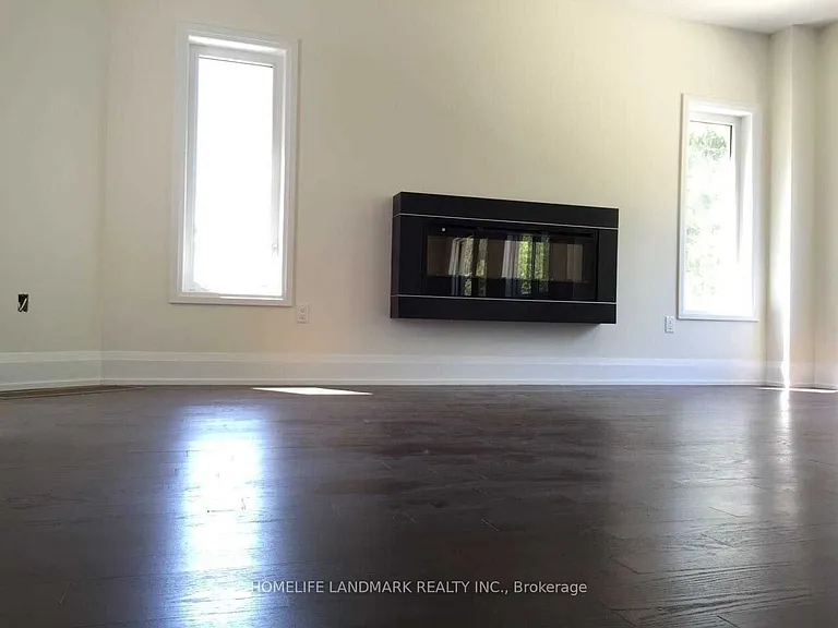 21 Kenneth Wood Cres — Photo 8