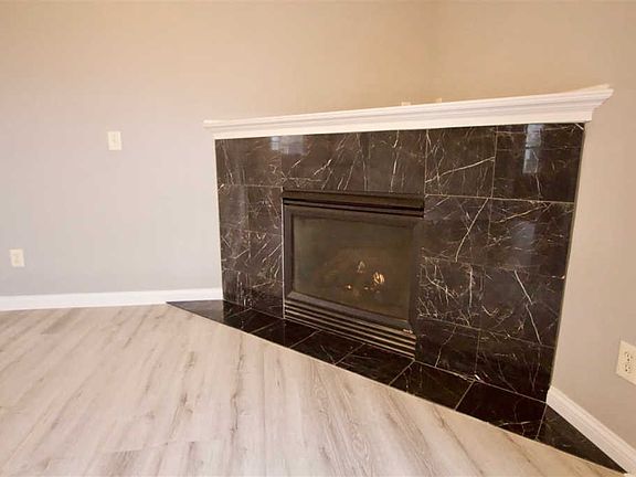 5th image of 4483 Kidwell Ln