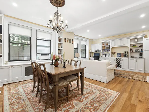 119 W 71st St APT 2C, Manhattan, NY 10023