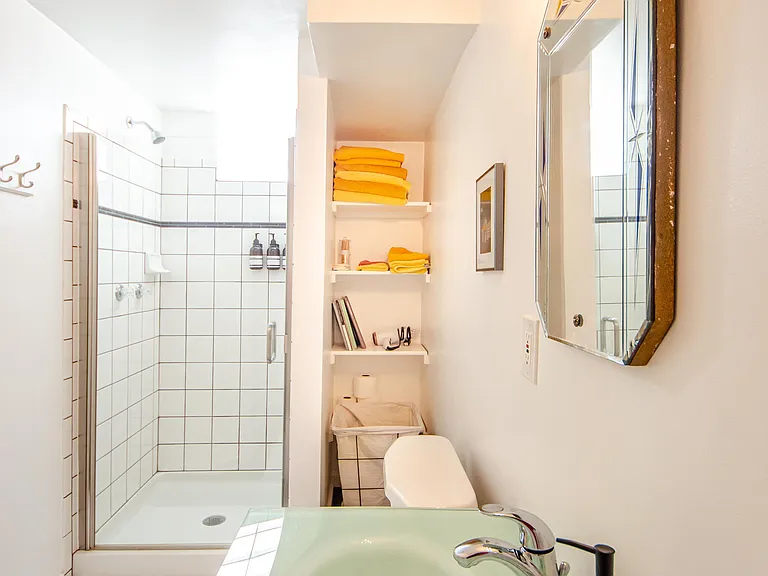 730 Poplar St — Photo 19