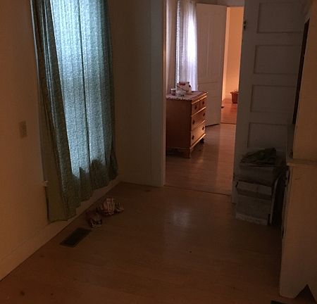 2nd image of 148 Boltin St