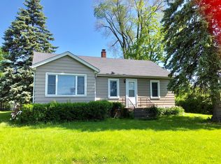 10 N Greenleaf St, Gurnee, IL 60031