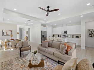 2533 Storter AVE, NAPLES, FL 34112