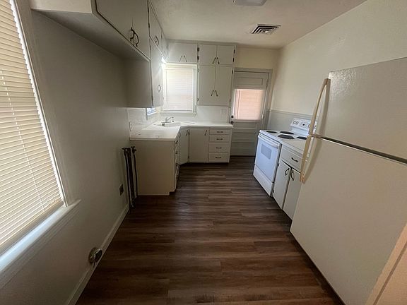3rd image of 2818 35th St